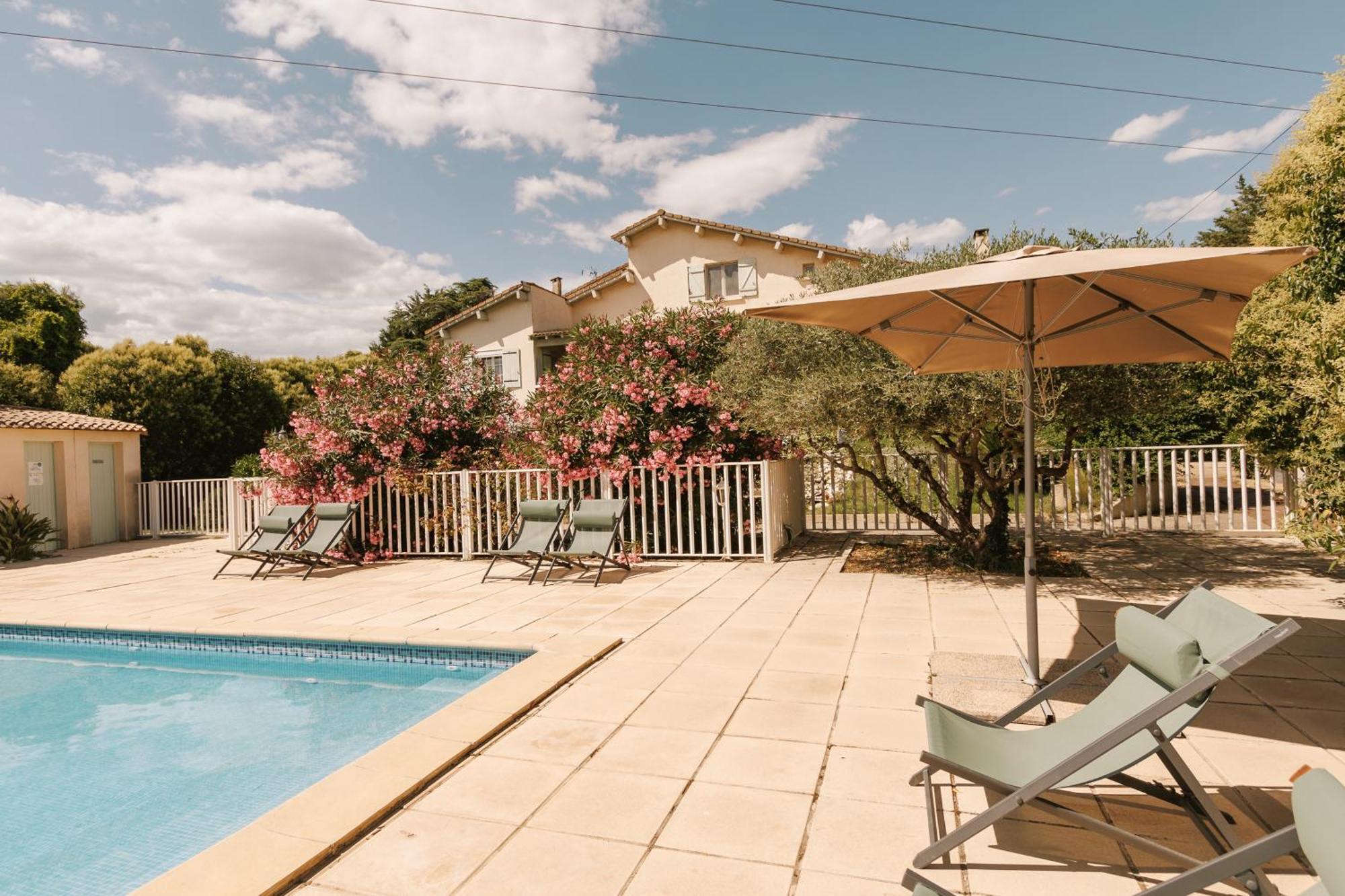 Mas Saint-Ange Bed and Breakfast Lunel  Buitenkant foto