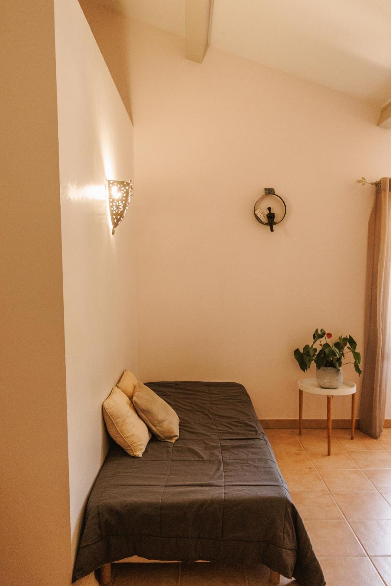Mas Saint-Ange Bed and Breakfast Lunel  Buitenkant foto